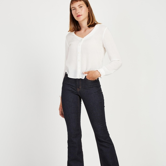 Frank and Oak Dobby Ruffle Blouses in white - Picture 3 of 10
